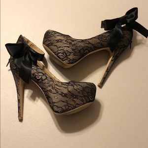 Platform Black Laced Nude Heels